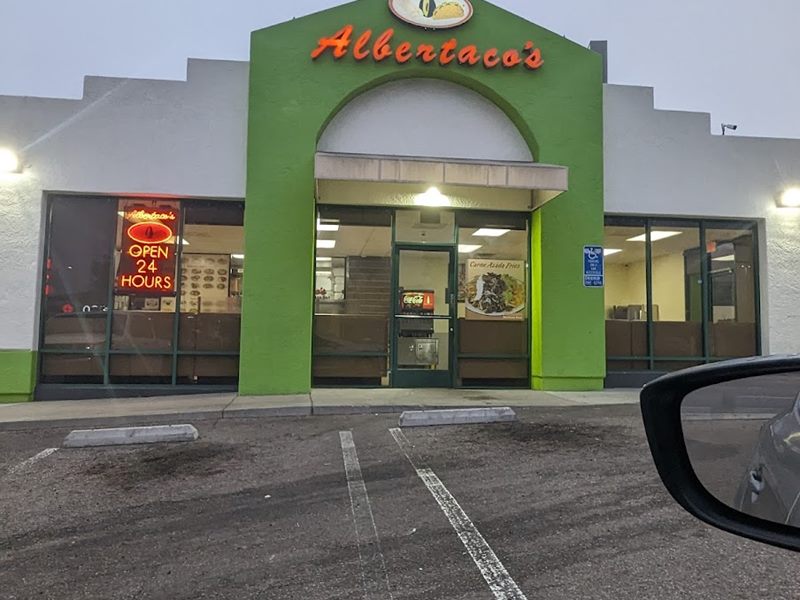 Albertaco's Mexican Food exterior