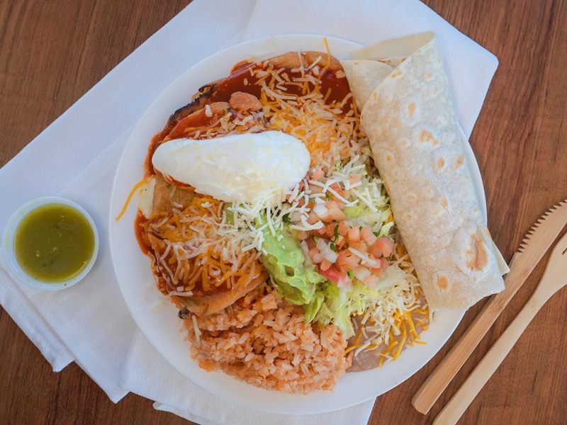 Albertaco's Mexican Food food