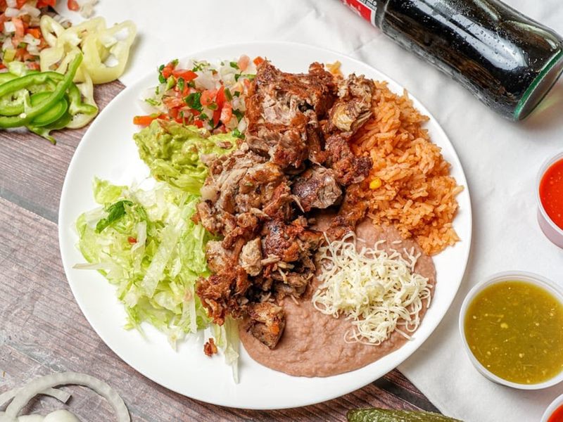 Albertaco's Mexican Food food